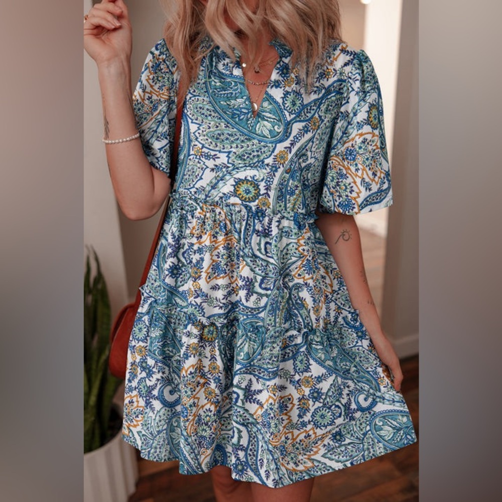 AVARA Blue and White Paisley Dress